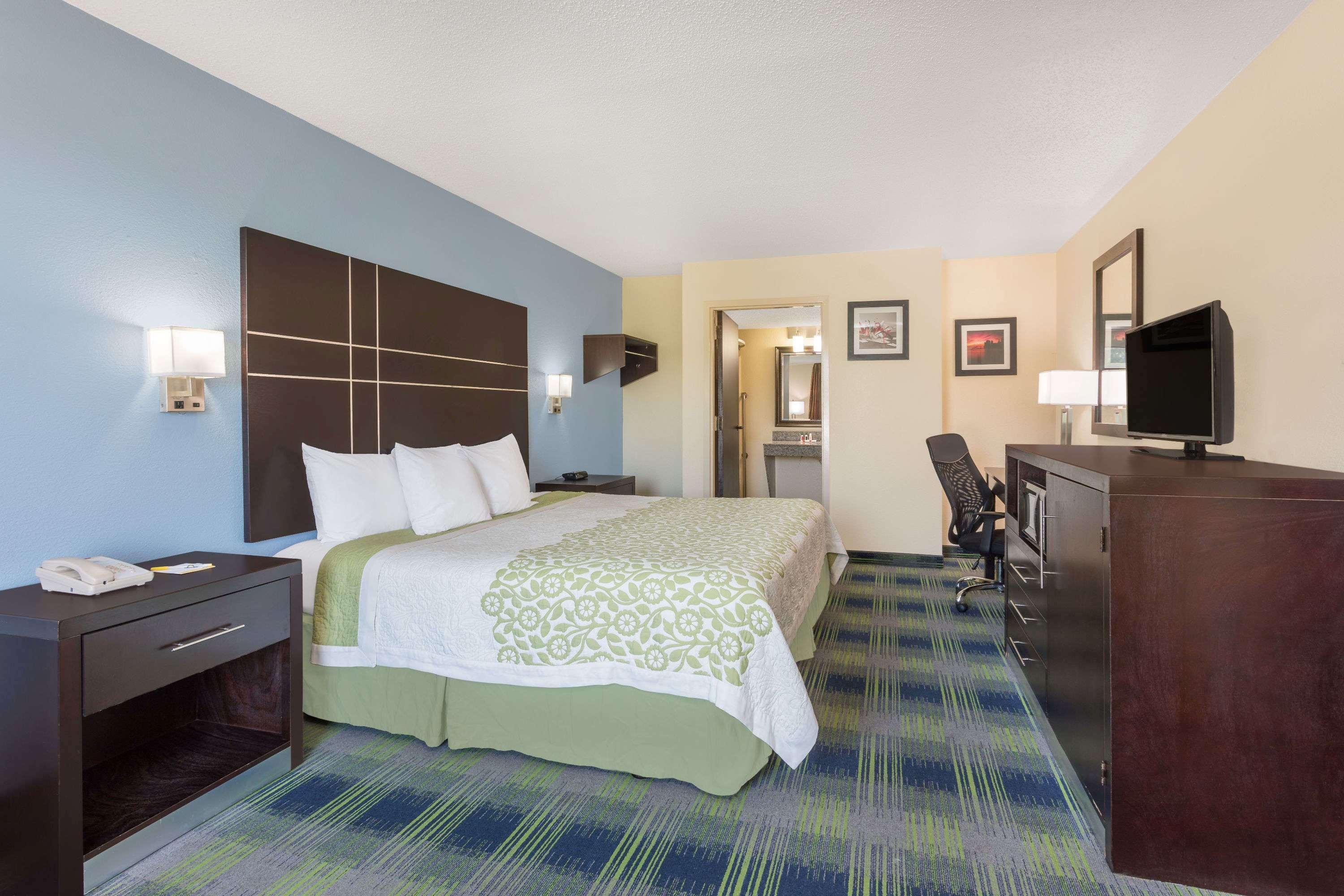 Days Inn By Wyndham Newberry South Carolina Zewnętrze zdjęcie