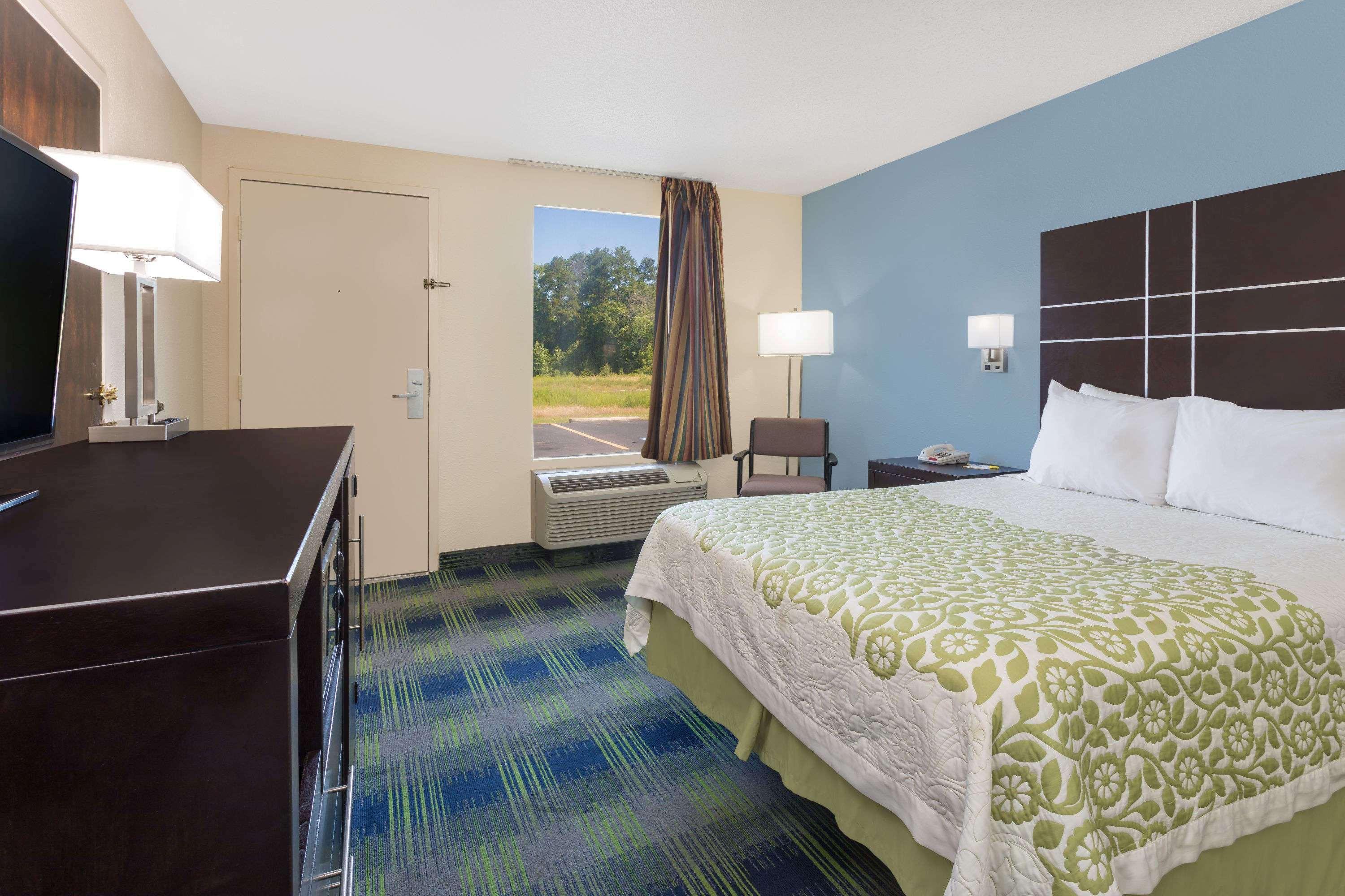 Days Inn By Wyndham Newberry South Carolina Zewnętrze zdjęcie