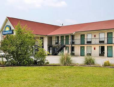 Days Inn By Wyndham Newberry South Carolina Zewnętrze zdjęcie